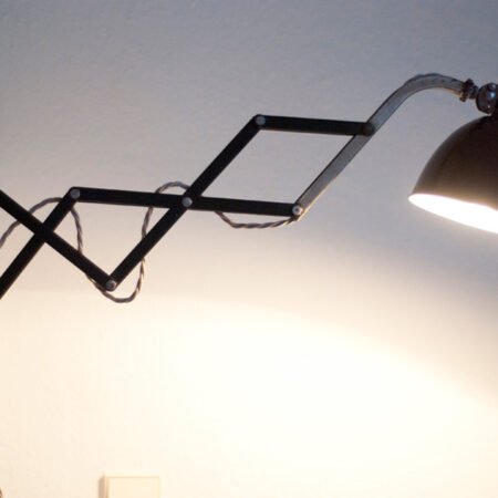 Unique Bauhaus scissor lamp