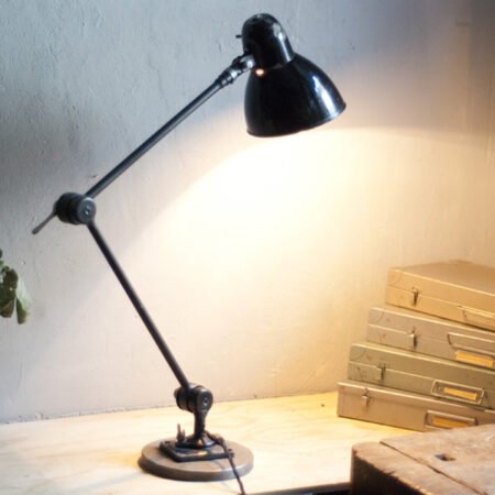 Jacobus old table lamp