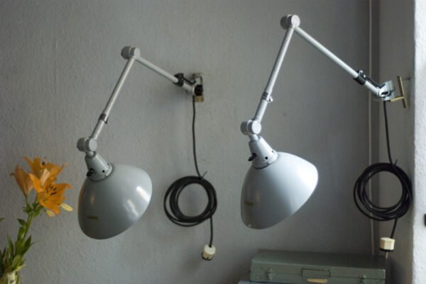 Pair of Midgard task lamps