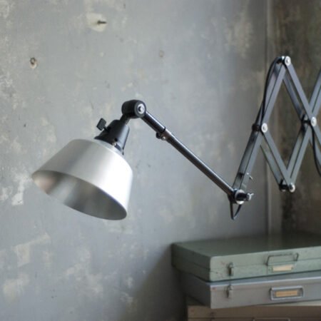 Midgard big renovated scissor lamp