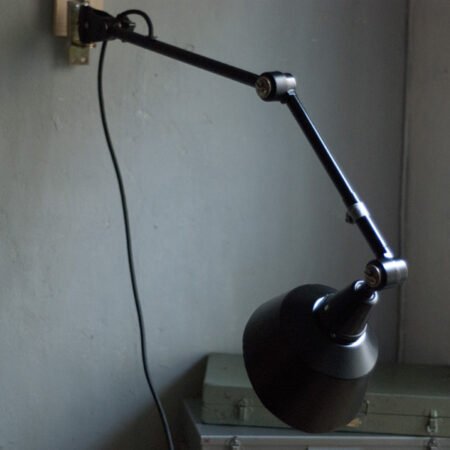 Midgard black painted wall lamp