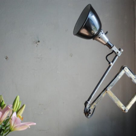 Midgard 110 DRGM DRP scissor lamp with unique patina