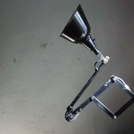 Midgard 110 old scissor lamp in original condition